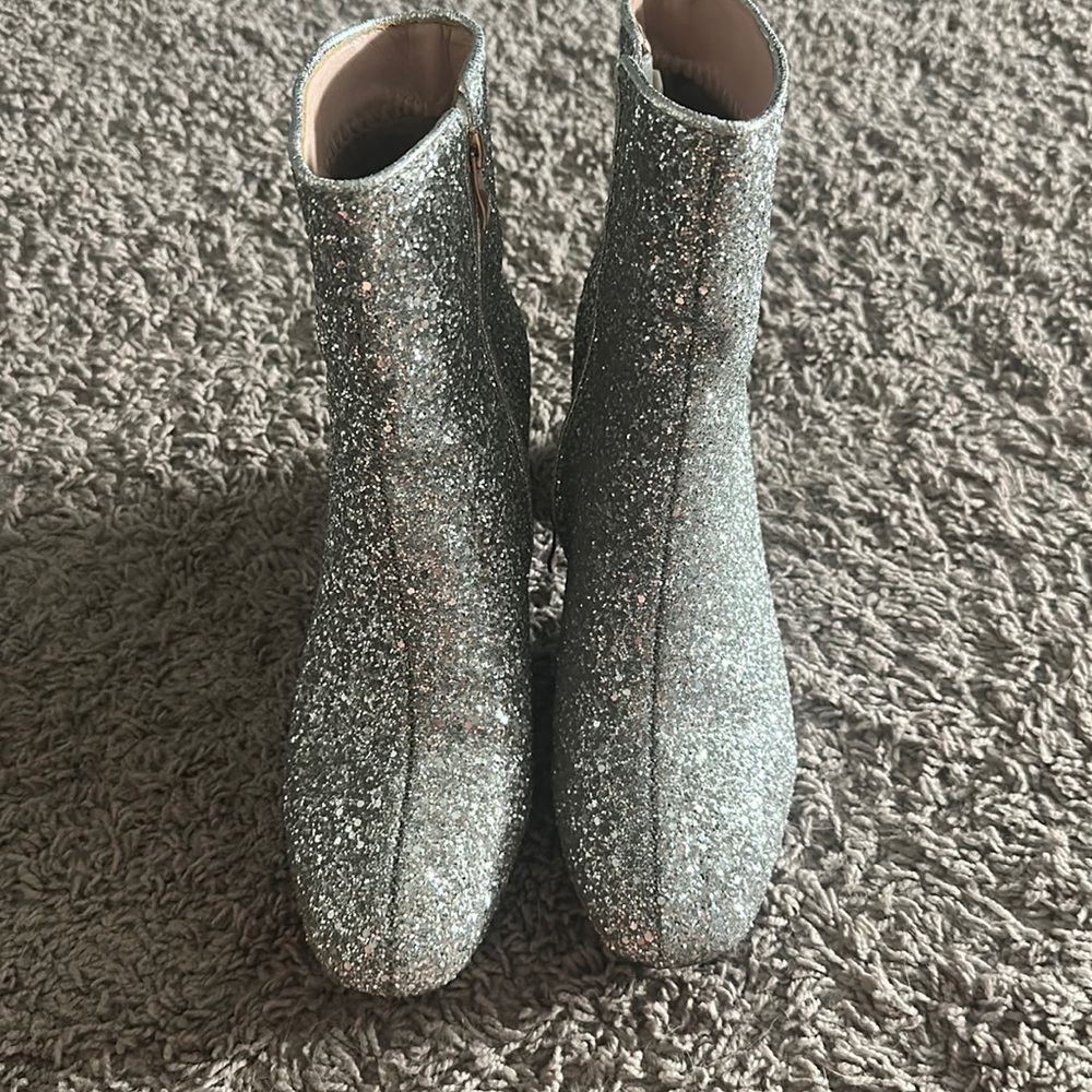 Women's mid ankle boots silver glitter ! Size 9.5